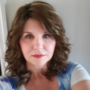 Meet your Posher, Beverly